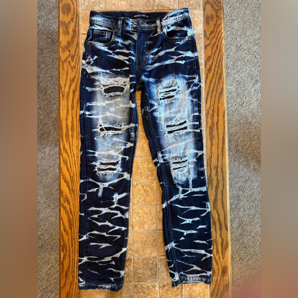 Arketype Mens Blue and White Patterned Skinny Jeans